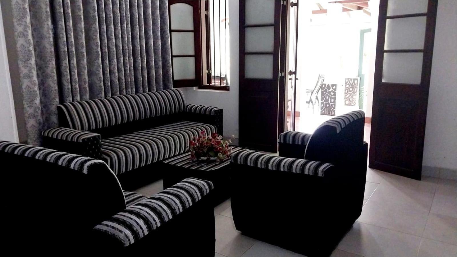 Salmanel Resort راتنابورا المظهر الخارجي الصورة